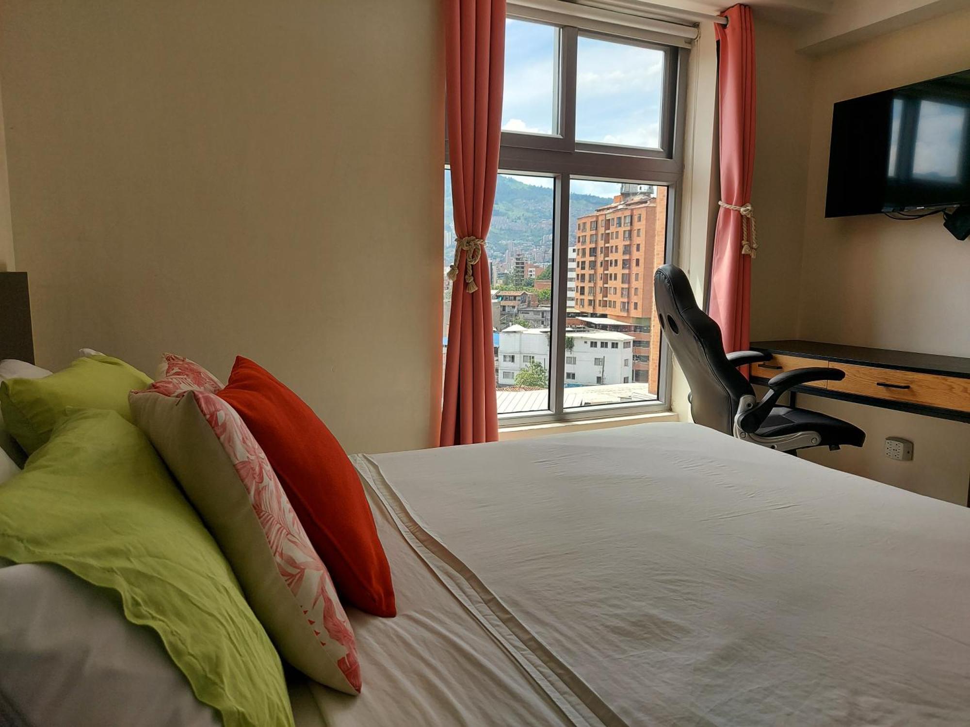 San Peter Apartments Медельин Экстерьер фото